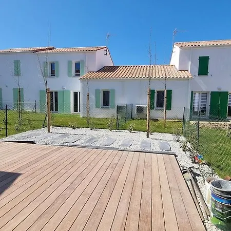 Maison Du Cakilier