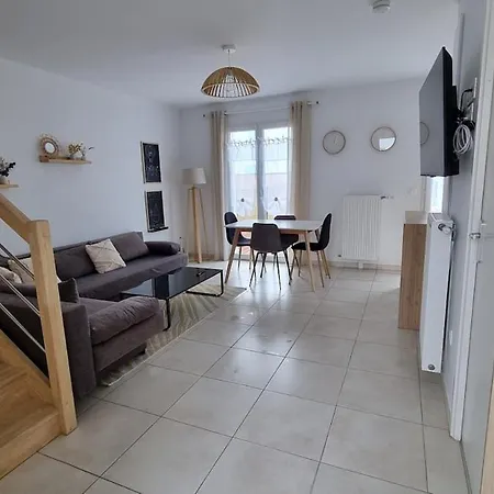 Holiday home Maison Du Cakilier Saint-Georges-d'Oleron